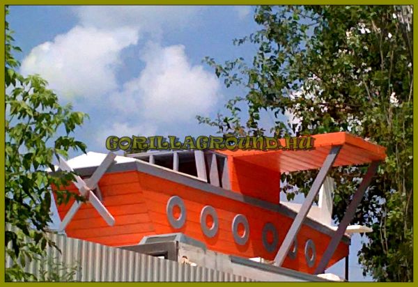 Gorillaground , Aeroplane Játszótér